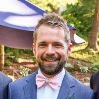 Daniel Hundt's Instagram, Twitter & Facebook