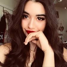 Crystal Herrera (crystalherreraa)