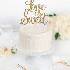 Professional bakers has disparate levels also creativity in creating and make up the engagement cake. 20 Engagement Party Cakes