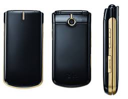 LG GD350 vs. Motorola L800t - Phonegg