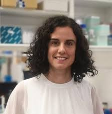 Laura Valle, bióloga y bioquímica por la Universidad de Navarra, premio a  la mejor investigadora CIBERONC 2020