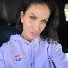 Melissa Ca (@melissa.capes.77) • Threads, Say more