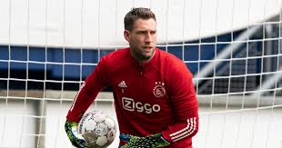 Стекеленбург мартен (stekelenburg maarten) футбол вратарь нидерланды 22.09.1982. Vraagtekens Bij Ajax Afwachten Of Stekelenburg Kan Spelen Tegen Roma Sport Destentor Nl