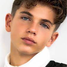 ozzy model march 13 sending very happy birthday wishes continued success ozzymodel garcon de 12 ans beau mec ado beaux mecs coloriage ariel hippocampe