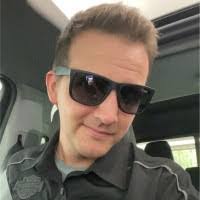 Mike Hetke's Instagram, Twitter & Facebook