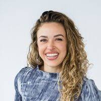 Stephanie Wynkoop's Instagram, Twitter & Facebook