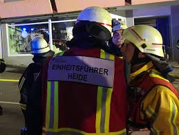 Mit immowelt immo die richtige wohnung finden. Fw Bo Bochum Wattenscheid Flammen Schlagen Aus Wohnung Presseportal