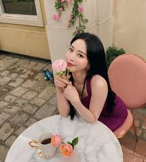 배우 한예슬이 10살 연하 남자친구 류성재의 접대부 출신 의혹을 인정한 후 의미심장한 글과 함께 자차. Love You í•œì˜ˆìŠ¬ ë¥˜ì„±ìž¬ ë£¨ë¨¸ì— ì •ë§ŒëŒíŒŒ ë‹¬ë‹¬ ë°ì´íŠ¸ ì˜ìŠ¤ìœ— ë„¤ì´íŠ¸ ì—°ì˜ˆ