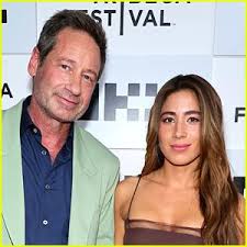 David Duchovny bestätigt Ehe mit Monique Pendleberry!