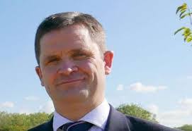 Barry Fenn's Instagram, Twitter & Facebook