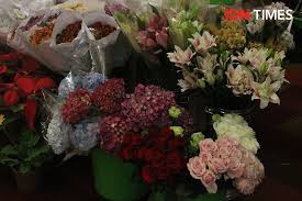 Bunga lokal khas indonesia ini memanglah mempunyai wujud yang menawan serta umum. Jenis Bunga Hingga Warna 6 Fakta Dekorasi Pernikahan Yang Hits 2018