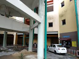 Here we will update all the hospital's address and mobile number in dhaka. The Drive Thru Pharmacy Of Selayang Hospital Is So Depressing Malaysia