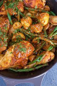 Rachael Ray S Spicy Honey Mustard Chicken With Potatoes And Green Beans Honey Mustard Chicken Easy Chicken Dinner Recipes Easy Chicken Recipes
