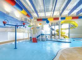 12 Indoor Pools Near Grand Rapids With Open Swim Time Pool Indoor Swimming Pools Indoor Pool