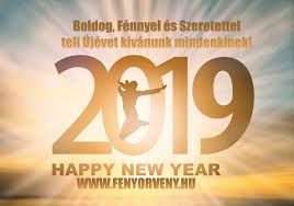 Make social videos in an instant: Boldog Ujevet Fenyorveny