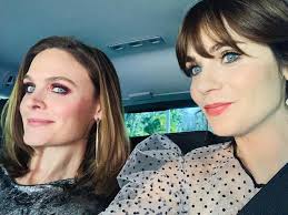 Select from premium zooey deschanel sister of the highest quality. Zooey Deschanel Always Smiling When I M With My Sister Facebook