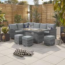 This optional galvanized steel cover prevents dirt and debris from entering the fire pit when not in use. Cambridge Fire Pit Patio Furniture Set