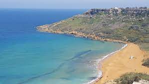 Maltese stranden komen 's nachts tot leven. Malta Strande Entdecke 11 Traumhafte Strande Das Reisemagazin Von Reiseschein De