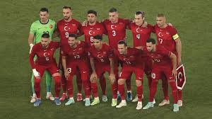İlk maçta beklediğini bulamayan türkiye, grubundan çıkabilmesi için büyük önem taşıyan galler maçını kazanmak isteyecek. Qgqrecev1gl Nm