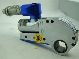 Pumps are devices used to move liquids like water and fuel. Bolttech Low Clearance 1 1 16 Hydraulic Torque Wrench Tl2 4830 Ebay