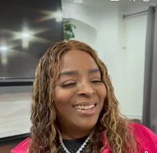 Introducing unknown son to family