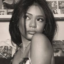 Nichole Ignacio's Instagram, Twitter & Facebook