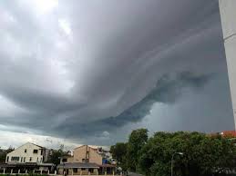 KELAB GREENBOC: [GEMPAR] Fenomena Awan Luar Biasa Di Sabah 12 Jun 2012