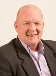 Council forced to apologise after squandering £500,000 renovating reception  and demolishing empty buildings