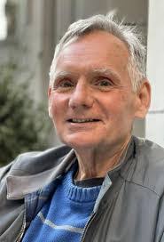 Albert Mccartney's Instagram, Twitter & Facebook