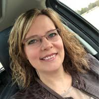 Lori Mull's Instagram, Twitter & Facebook