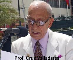 RESEÑA HISTORICA LICEO TAVERA ACOSTA: (*) El 16 de abril de 1955 un grupo  de amigos nos encontrábamos de compra en la Farmacia Yocoima. En aquel  entonces hicimos el comentario siguiente: “Upata