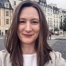 A year and half ago I took a side step out of the arts and into tech to get  out of my comfort zone and gain new perspectives. Today, as I close