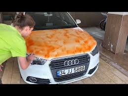 Arkadaşlar 2000 model 1.4 is aldım ama boyası solmuş araç siyah renk bunu canlandırmak için ne yapmam lazım biyere verim pasta cila attırmak istiytorum ama boya çok incelmiş olup daa kötü bişi çıkar die korkuyorum sizce ne yapmam lazım. Sprey Boya Ile Arabami Boyadim 4k Youtube