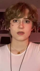 Beverly Marsh Cosplay Makeup