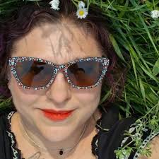 Don't ever fall in love with such a woman. Some absolutely beautiful words  originally written by Martha Rivera Garrido. #love #loveyou #poetry  #lovepoems #loveletter #spokenword