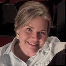 Power of Giving Seen. Have you ever met a leader who didn't just hear you;  they saw you? Not for your title. Not for your output. But for your being.  That moment