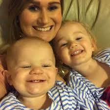 Chelsea Kinsey's Instagram, Twitter & Facebook