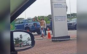 Penekanan yang diberikan kepada aspek keselamatan dan persekitaran di bawah kajian semula nap akan memastikan pembangunan berterusan industri automotif tempatan. Pandu Uji Kereta Ketika Pkp Mb Kedah Disiasat Polis Free Malaysia Today Fmt