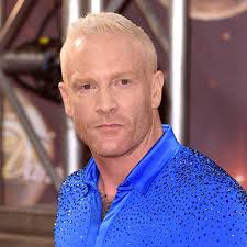 Strictly's Iwan Thomas brings newborn baby home after 10 agonising days in  hospital