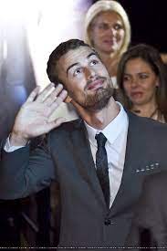 Pin On Theo James
