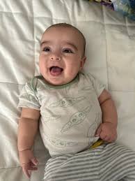 Merry Christmas Presbyterian NICU 🎄 #former28weekers #6yearsago