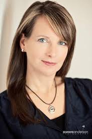 Amazon.com: A Girlfriend For Christmas eBook : Grady, Aly: Kindle Store