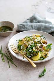 Salade De Pommes De Terre Primeur Sauce Moutarde Et Miel Recette Salade Pomme De Terre Pomme De Terre Primeur Salade Pomme