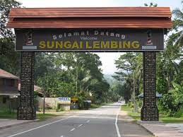 Lempar lembing adalah olahraga yang melemparkan lembing dengan jarak sejauh mungkin. Tempat Tempat Menarik Di Sungai Lembing Pahang Explorasa