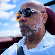 Do pecan shell pellets cause auger problems in grills?