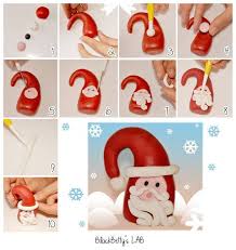 Pâte à sel enfilez un petit ruban dans le trou pour accrocher le père noël au sapin ! Encore Quelques Tutoriels Pour Vos Sujets En Pate D Amande Pate A Sucre Et Pate A Sel Pour Les Moins Gourmands Pour Nos Papilles