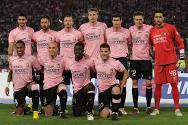 Il palermo è la prima squadra finalista della coppa italia 2011 e il 29 maggio a roma cercherà di completare la grande impresa dopo aver eliminato in semifinale il milan appena laureatosi campione d'italia. Escl Nocerino Finale Di Coppa Italia Un Orgoglio Vedere Migliaia Di Persone In Una Curva Con Lo Stesso Colore Ilovepalermocalcio