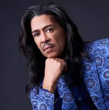 Elgin Charles Is Ready to 'Hold His Head up High' as a Bisexual Man