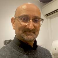 Daven White's Instagram, Twitter & Facebook