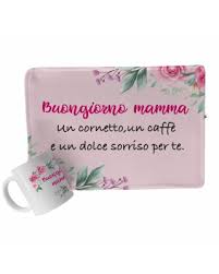 L'inatteso arrivo di agata, un'infermiera alla ricerca del proprio passato, porta ognuno a fare i conti con i propri segreti. Kit Regalo Tovaglietta In Tessuto Tazza Buongiorno Mamma